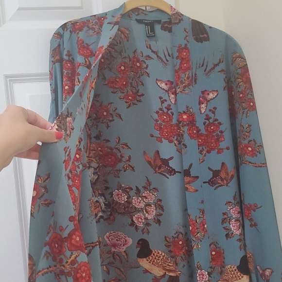 Kimono like NEW - Picture 2 of 6